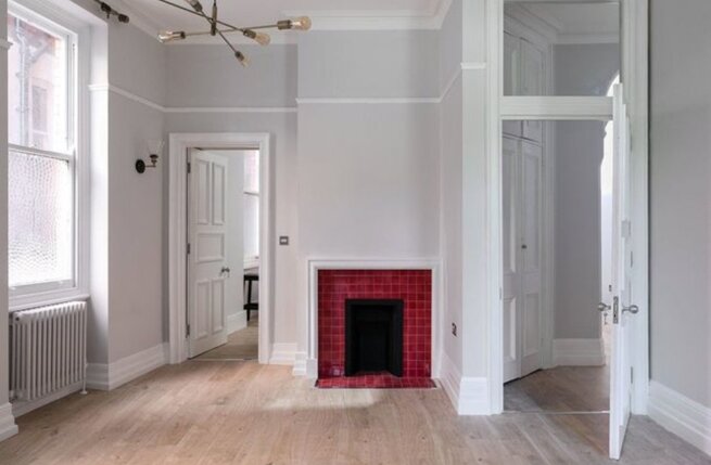 Mansion flat reception room
